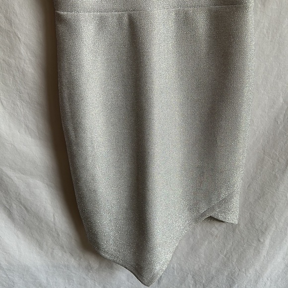 Topshop silver metallic halter dress with asymmetrical hem, size 6 - Picture 3 of 8